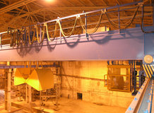 2 Process-Overhead Cranes in a nitrogen fertilizer warehouse 